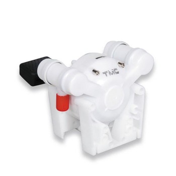 3 - Pompe à eau à pied auto-amorçante et double effet TMC