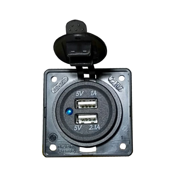 1 - 2 USB Berker 12V inbouwstopcontact voor Camper Car BMP2USB